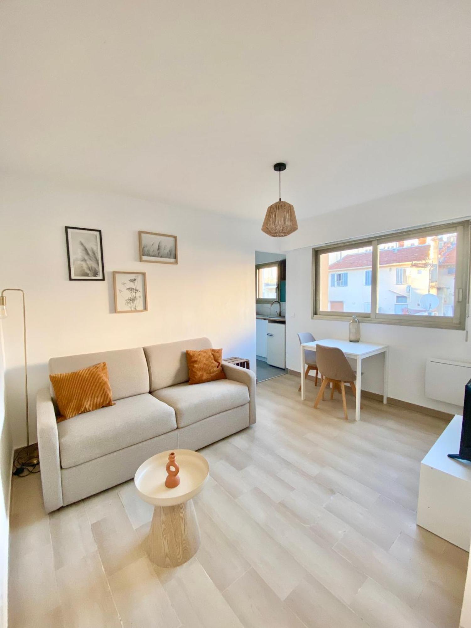Excellent Emplacement: Plein Coeur De Ville, Croisette Et Rue D'Antibes Cannes Esterno foto